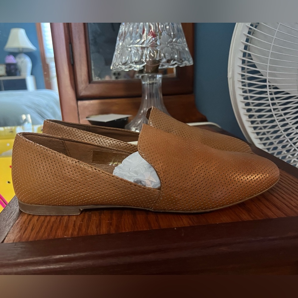 Bos&co. Lightly worn slip on flats